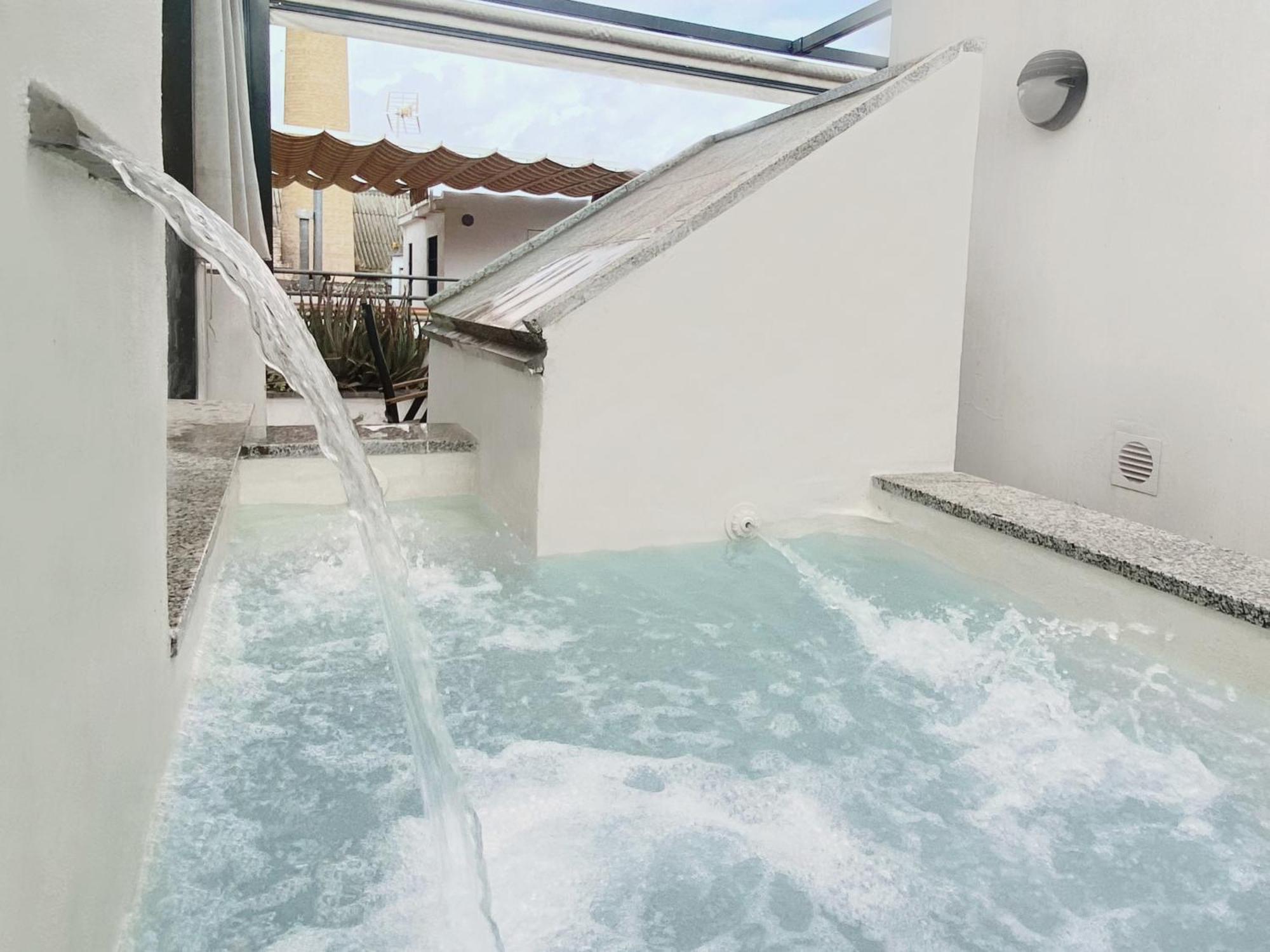 AlohaMundi San Marcos Apartment Sevilla Bagian luar foto